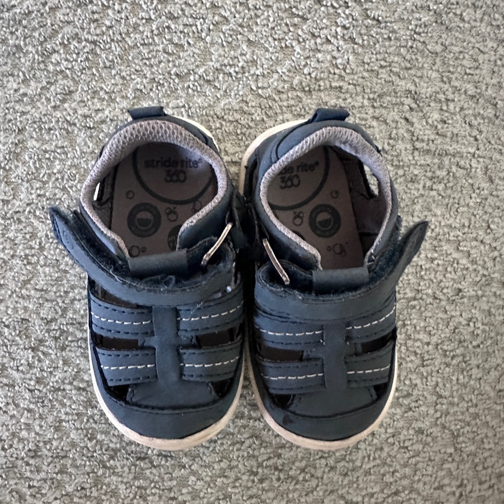 Stride Rite 360 Navy and White Toddler Closed-Toe Sandals